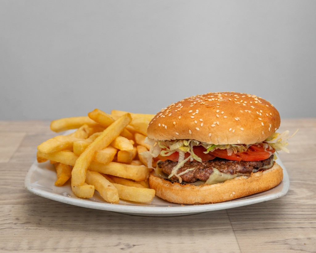 Supreme beef burger
